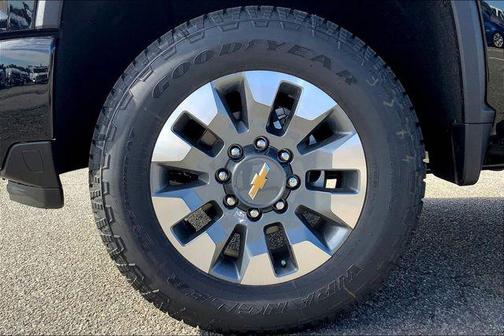 2025 Chevrolet Silverado 2500 Custom