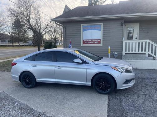 Silver 2017 Hyundai SONATA SE