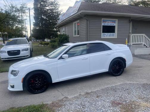 2017 Chrysler 300 S