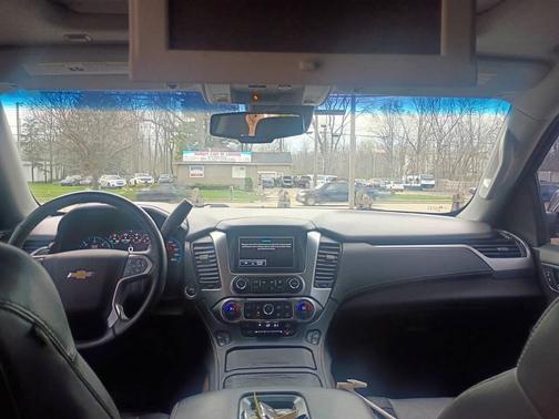 Black 2016 Chevrolet Suburban LTZ