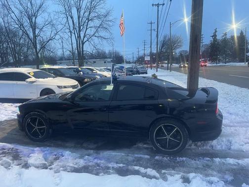 2013 Dodge Charger SXT