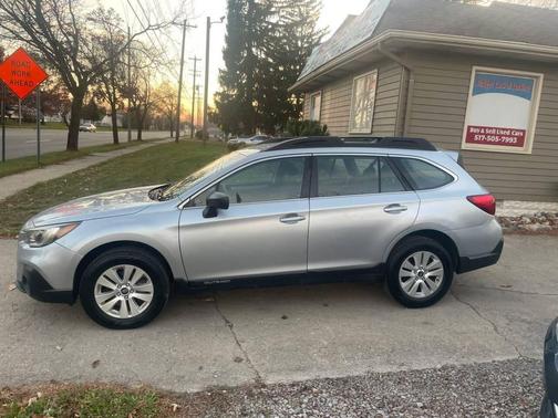 2019 Subaru Outback 2.5i