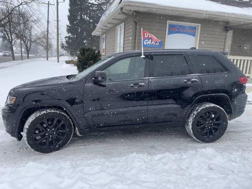 2019 Jeep Grand Cherokee Altitude