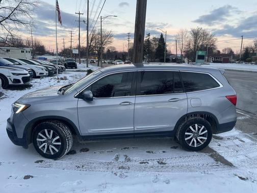 2020 Honda Pilot 2WD EX