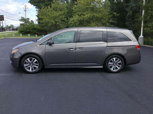 Modern Steel Metallic 2015 Honda Odyssey Touring Elite