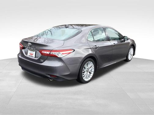 2020 Toyota Camry XLE