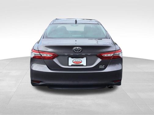 2020 Toyota Camry XLE