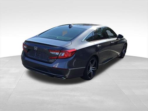 2022 Honda Accord Touring 2.0T
