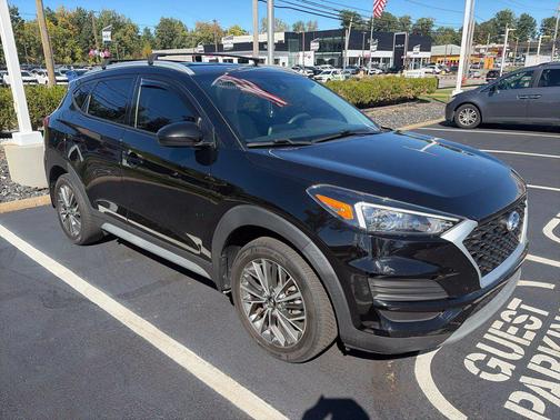 Black Noir Pearl 2021 Hyundai TUCSON SEL