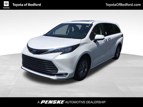 2024 Toyota Sienna XLE 7 Passenger