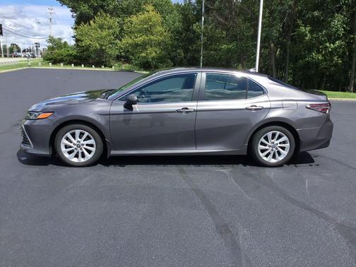 Predawn Gray Mica 2023 Toyota Camry LE