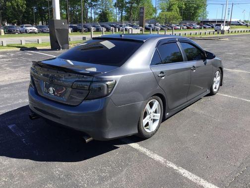 Magnetic Gray Metallic 2012 Toyota Camry SE