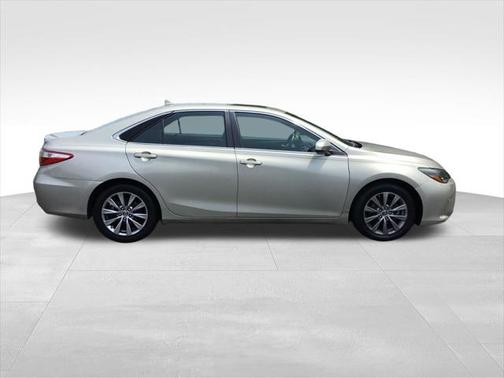 2015 Toyota Camry XLE