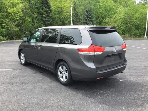 2014 Toyota Sienna L