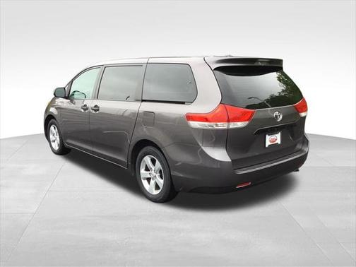 2014 Toyota Sienna L