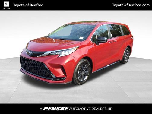 2024 Toyota Sienna XSE 7 Passenger