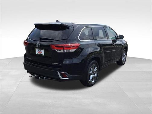 2018 Toyota Highlander Limited Platinum