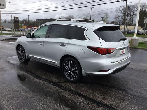 Liquid Platinum 2017 INFINITI QX60 Base