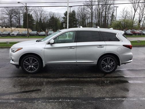 Liquid Platinum 2017 INFINITI QX60 Base