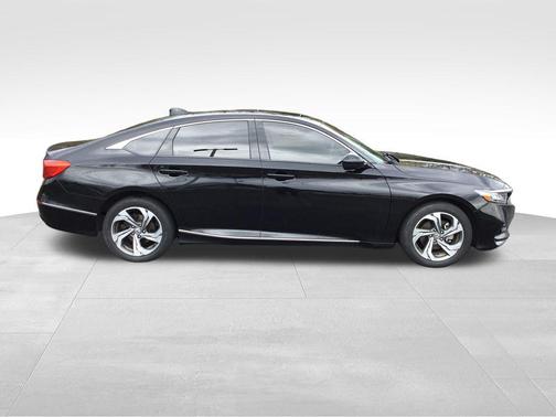 Crystal Black Pearl 2019 Honda Accord EX
