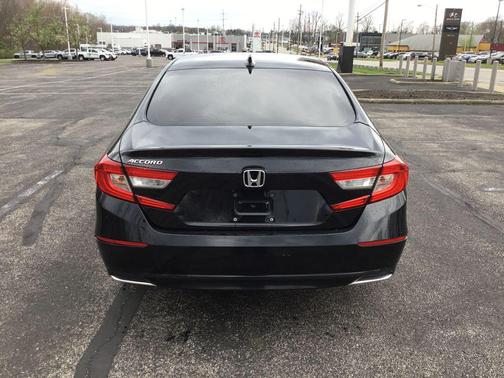 Crystal Black Pearl 2019 Honda Accord EX
