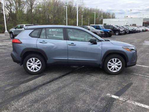 Celestite 2024 Toyota Corolla Cross L