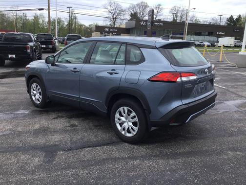 Celestite 2024 Toyota Corolla Cross L