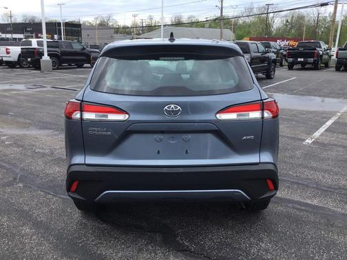 Celestite 2024 Toyota Corolla Cross L