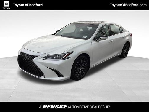 Eminent White Pearl 2022 Lexus ES 350 Base