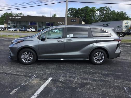Heavy Metal 2026 Toyota Sienna XLE