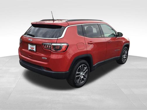 Redline Pearlcoat 2019 Jeep Compass Latitude