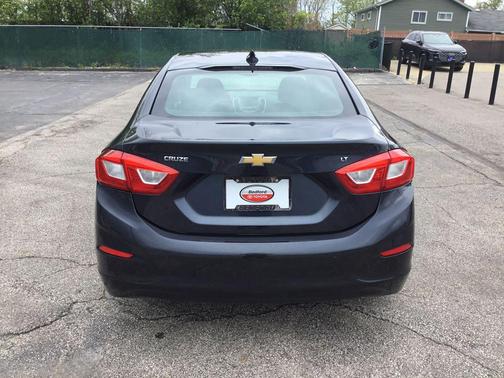 Blue Ray Metallic 2016 Chevrolet Cruze LT Auto