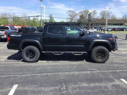 Black 2017 Toyota Tacoma TRD Off Road