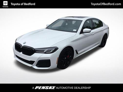 Alpine White 2022 BMW 530 i xDrive