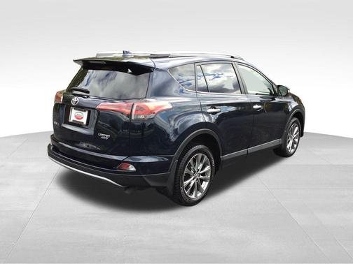 2017 Toyota RAV4 Limited