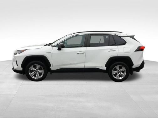 2020 Toyota RAV4 Hybrid LE