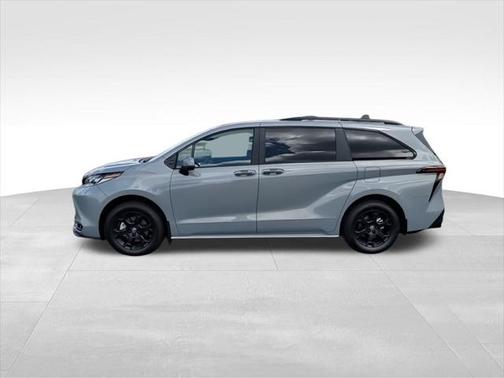 2025 Toyota Sienna Woodland Edition