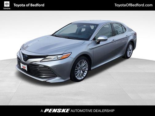 2018 Toyota Camry Hybrid XLE