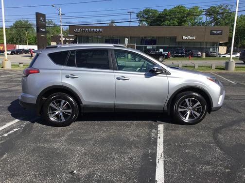 Silver Sky Metallic 2016 Toyota RAV4 XLE