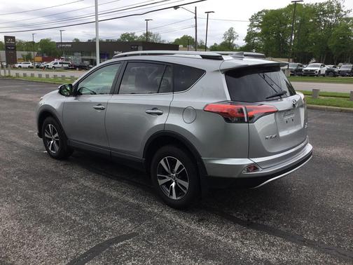 Silver Sky Metallic 2016 Toyota RAV4 XLE
