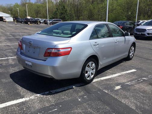 Classic Silver Metallic 2008 Toyota Camry LE