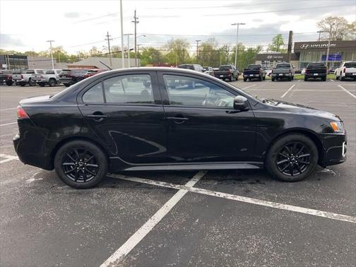 2017 Mitsubishi Lancer LE