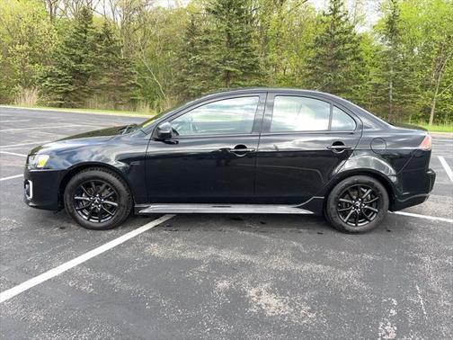 2017 Mitsubishi Lancer LE