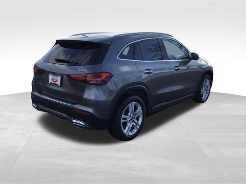 2021 Mercedes-Benz GLA 250 Base 4MATIC