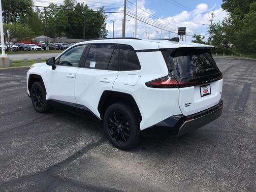 Ice Cap 2026 Toyota RAV4 Plug-In Hybrid SE