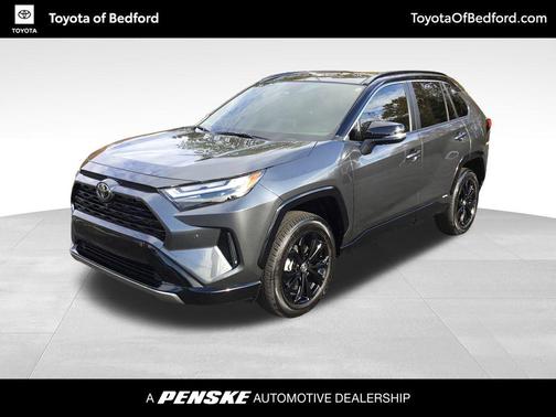 2025 Toyota RAV4 Hybrid SE