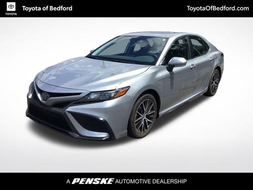 Celestial Silver Metallic 2024 Toyota Camry SE