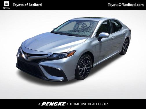 Celestial Silver Metallic 2024 Toyota Camry SE