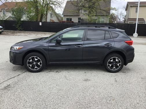 Dark Gray Metallic 2019 Subaru Crosstrek 2.0i Premium