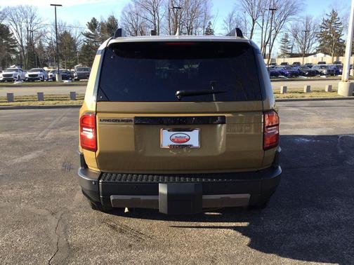 Trail Dust/Gray Scape Roof 2026 Toyota Land Cruiser Base